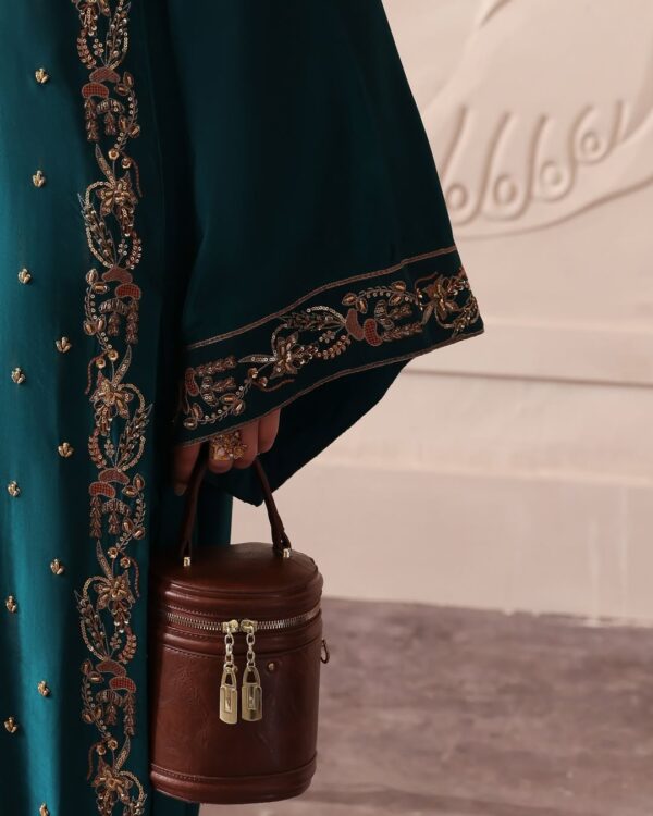 Emerald Elegance Kaftan